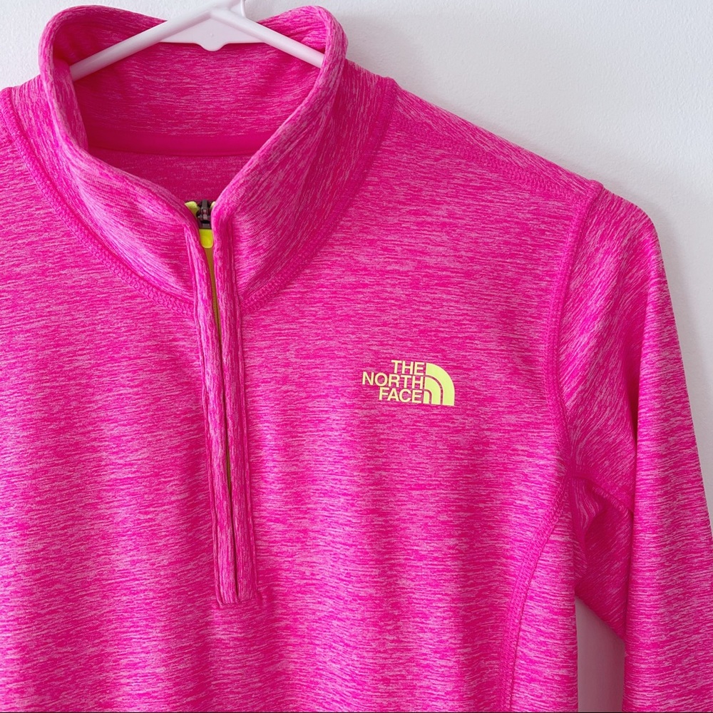 The North Face 1/4 zip lightweight pullover - Picture 3 of 4